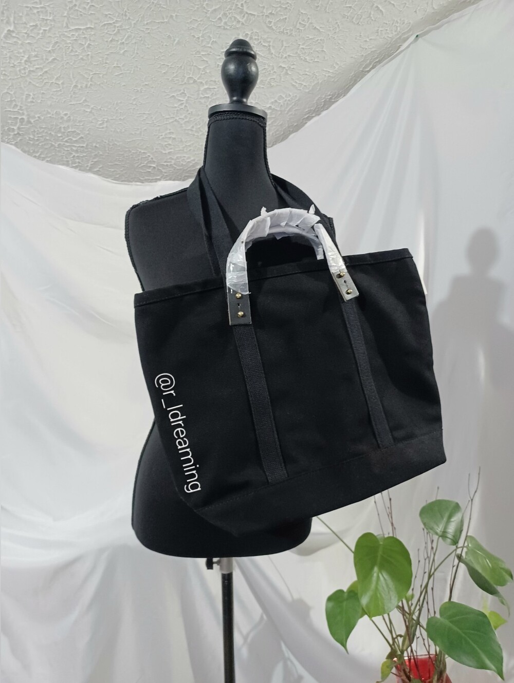Black Canvascraft Leather-Handled Tote by CB Station One Size - Picture 9 of 11